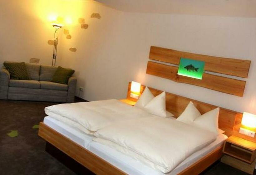 Номер Стандарт, Karpfenhotel & Herrenhaus Im Gasthaus Sindel Buckel