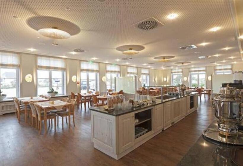 Номер Стандарт, Neuwarft Altbau