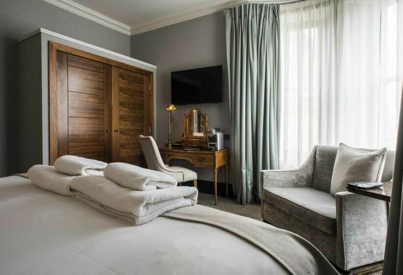اتاق لوکس, Kinnettles Hotel & Spa