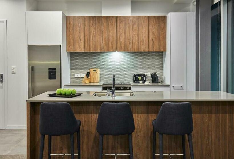 Люкс 3 Спальни, Swissbelsuites Victoria Park Auckland