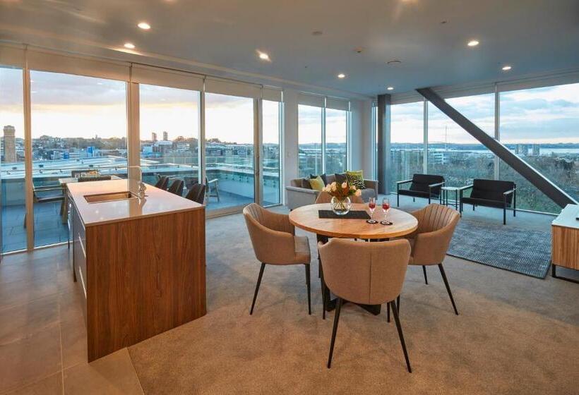 Люкс 2 Спальни, Swissbelsuites Victoria Park Auckland