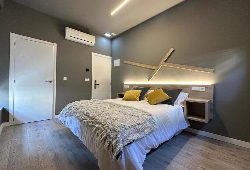 스탠다드 룸 킹사이즈 침대, Hostal María Felisa