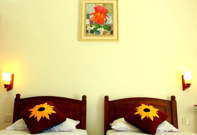 豪华房间, Holiday Fashion Inn