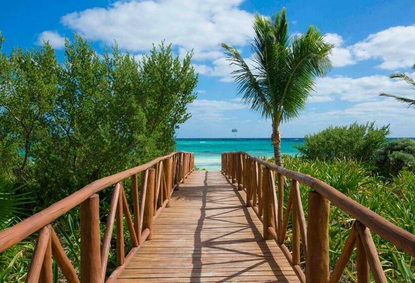 سرير فى غرفة مشتركه, Unico Hotel Riviera Maya Adults Only