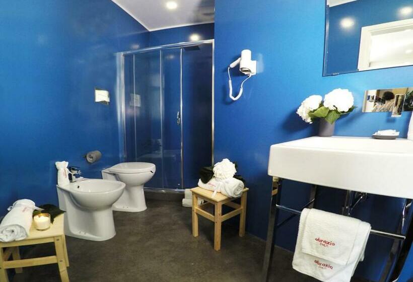 اتاق سوپریور سه تخته, Abraxia Guest House