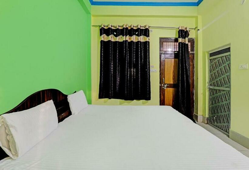 デラックストリプルルーム, Oyo Hotel Ram Palace