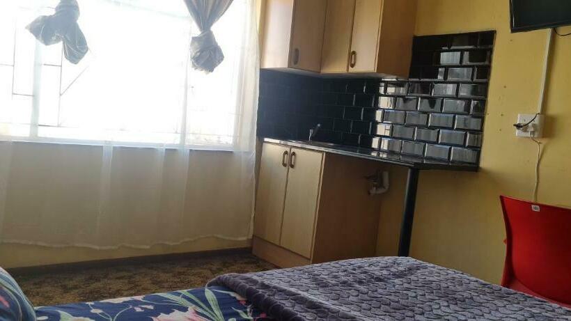 Номер Стандарт, Ojong S Guesthouse Kraaifontein   Eikendel