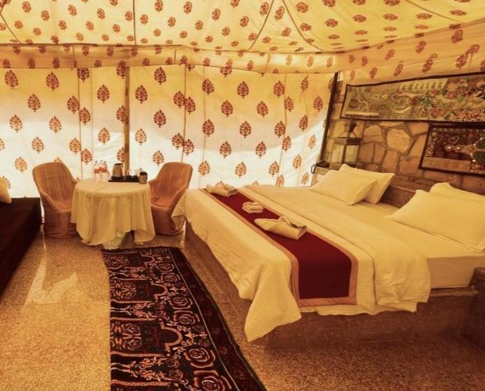 标准间, Experience Desert Resort