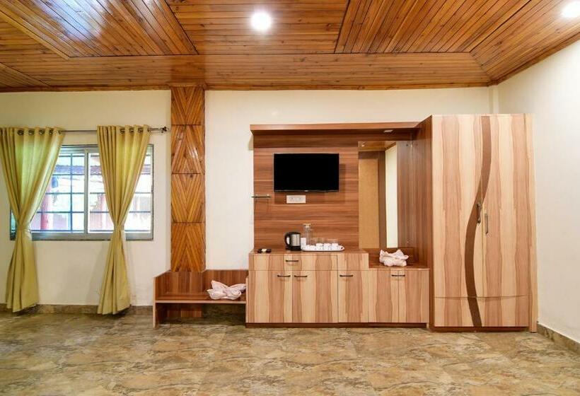 Трехместный Номер Классика, Townhouse Oak Gorumara Jungle Resort