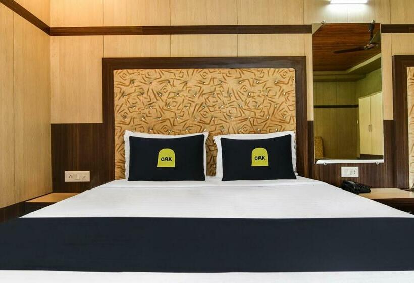 Трехместный Номер Классика, Townhouse Oak Gorumara Jungle Resort