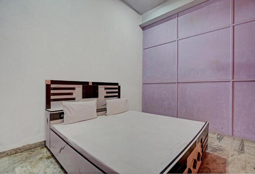 Трехместный Номер Классика, Oyo Hotel Rudhra