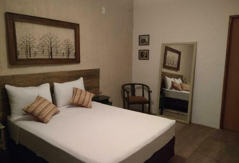 스탠다드 트리플 룸, Pousada Casa Jardim