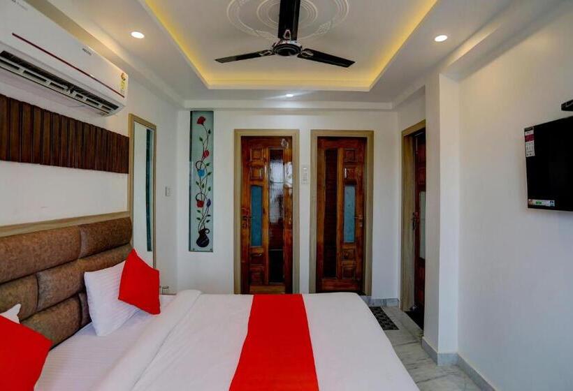 Klassiskt Trippelrum, Oyo Flagship Kashi Inn Pg Guest House