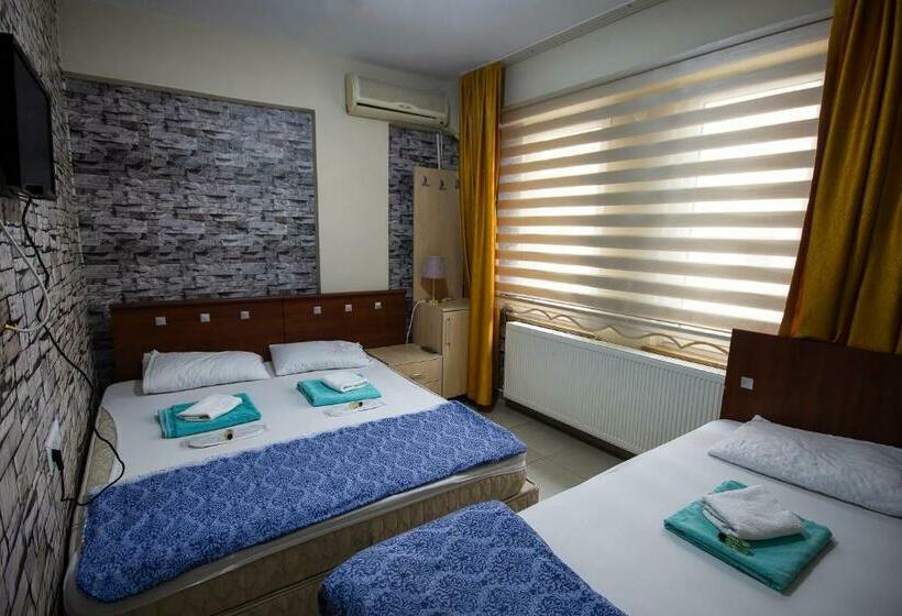 标准三人间, Home 22 Otel