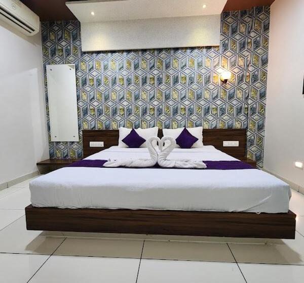 Номер Deluxe, Sai Residency Morbi