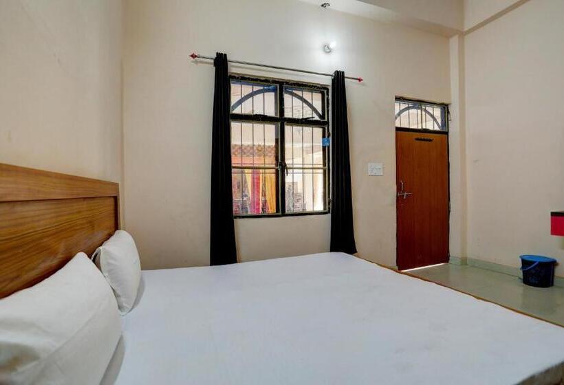 Трехместный Номер Deluxe, Oyo Uttam Haveli
