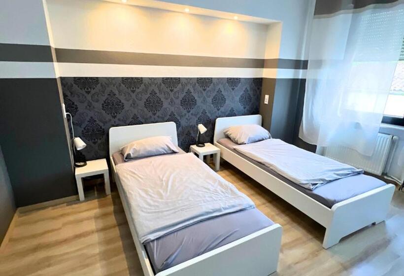 Трехместный Номер Стандарт Совместная Ванная, 4rent Apartments   Boardinghouse