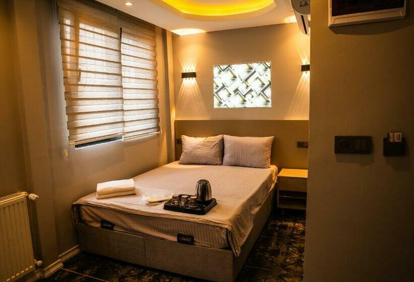 اتاق استاندارد با وان آب گرم, Ck Palace