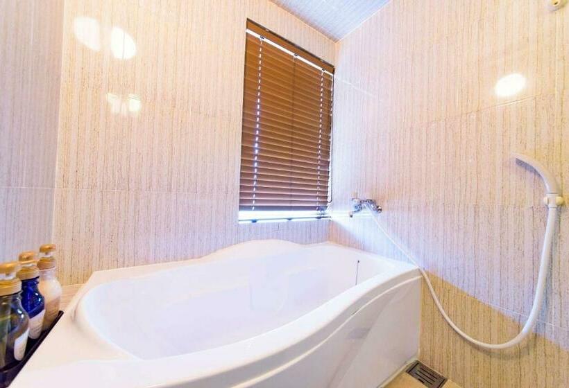 Номер Deluxe, Best Western Okinawa Kouki Beach