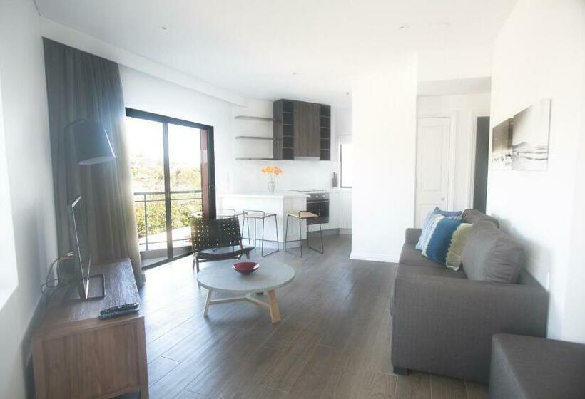 带1个卧室的带阳台的公寓, Bondi 38 Serviced Apartments