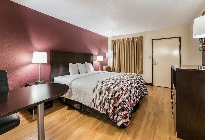 Номер Superior, Red Roof Inn Indianapolis  Castleton