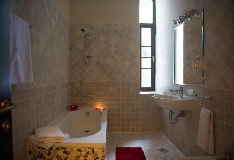 غرفة ديلوكس, Regal 1880