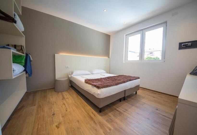 ２ベッドルームアパートメント, Riva Lake Lodge