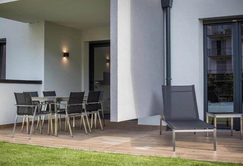 ２ベッドルームアパートメント, Riva Lake Lodge