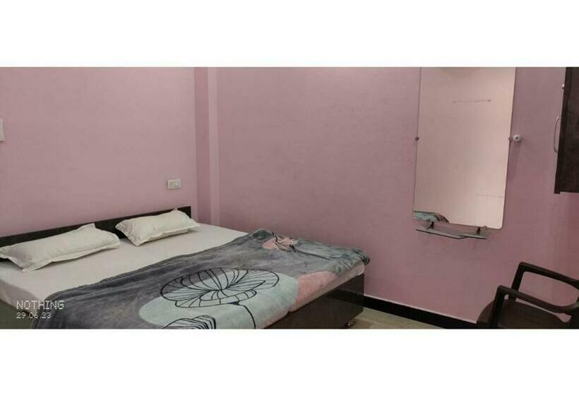 Номер Deluxe, Jai Shree Mahakal Guest House, Ujjain