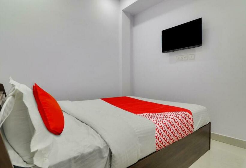 اتاق کلاسیک سه تخته, Super Oyo Flagship Prime Residency