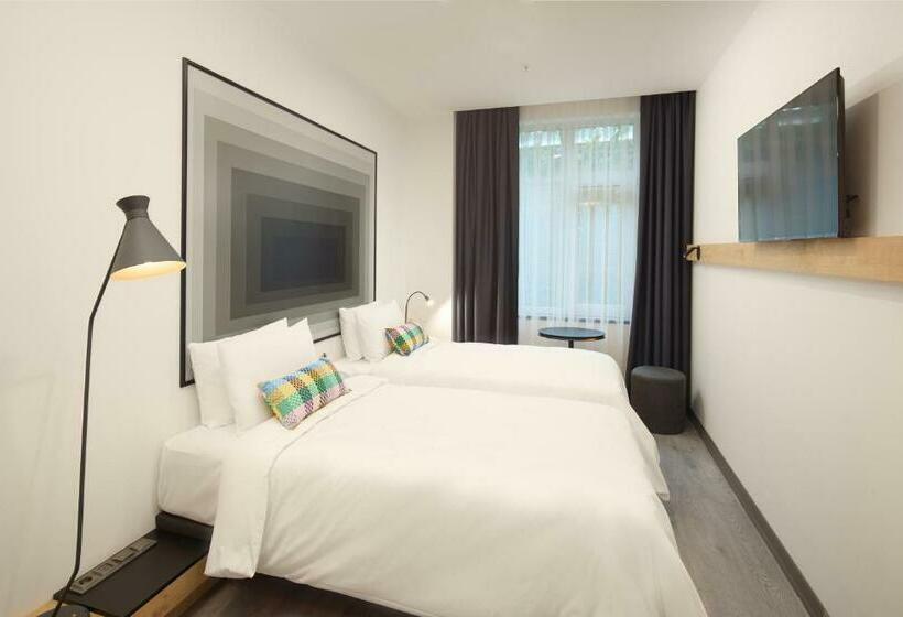 Номер Superior, Ibis Istanbul Airport