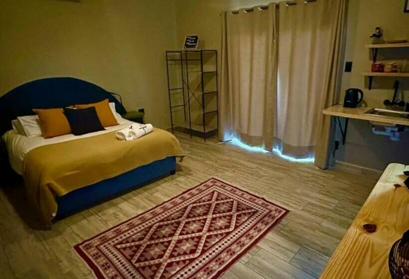 Номер Комфорт, Seven Olives