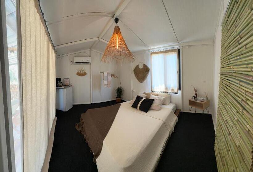 Номер Стандарт Внутренний, Alpinia Houses&garden