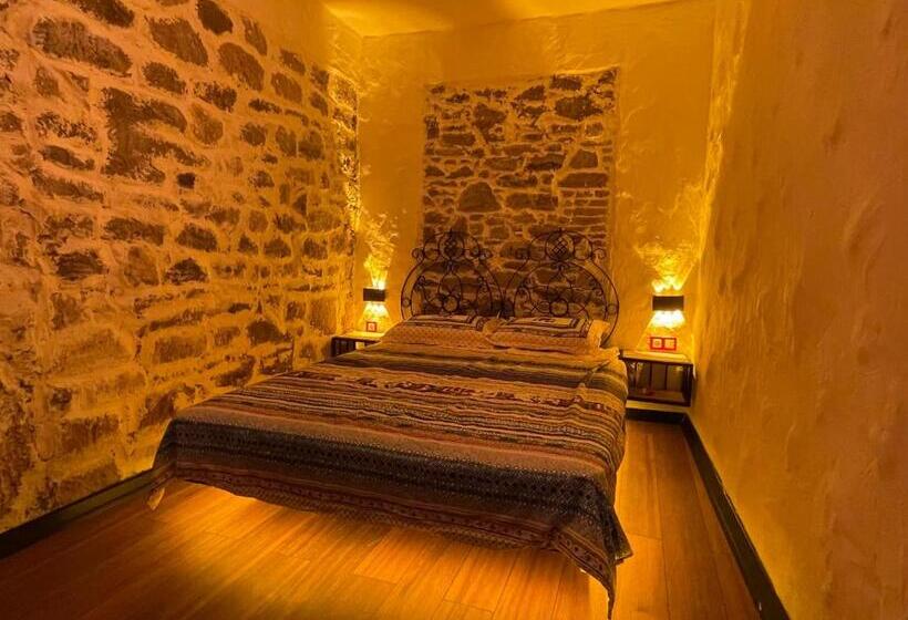 Номер Стандарт, Romalı Guesthouse