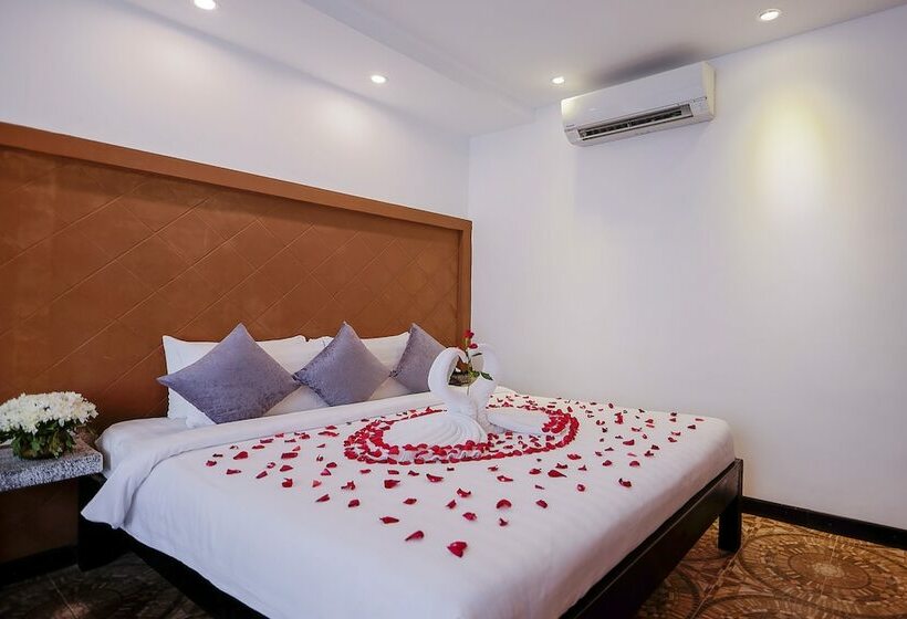 Люкс Повышенной Комфортности, Fancy Boutique Villa