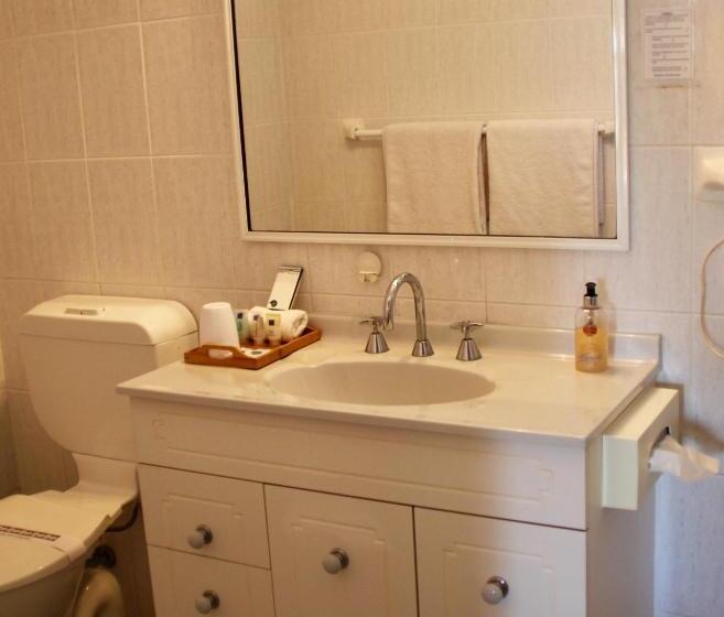Номер Deluxe, Town And Country Motor Inn