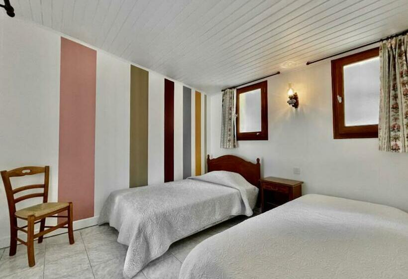 Семейный Номер, Ferme Auberge Du Roc