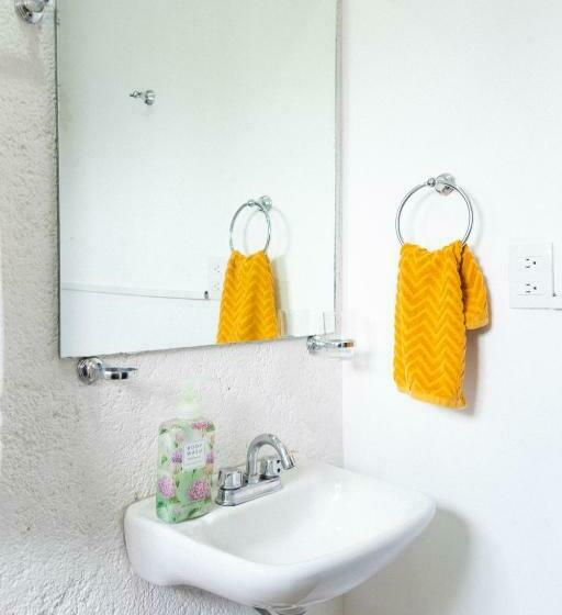 デラックスルーム, Suites Apodaca