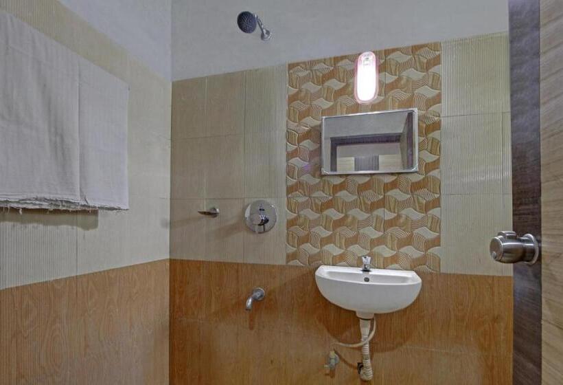Трехместный Номер Классика, Spot On 43123 Hotel Ss Park