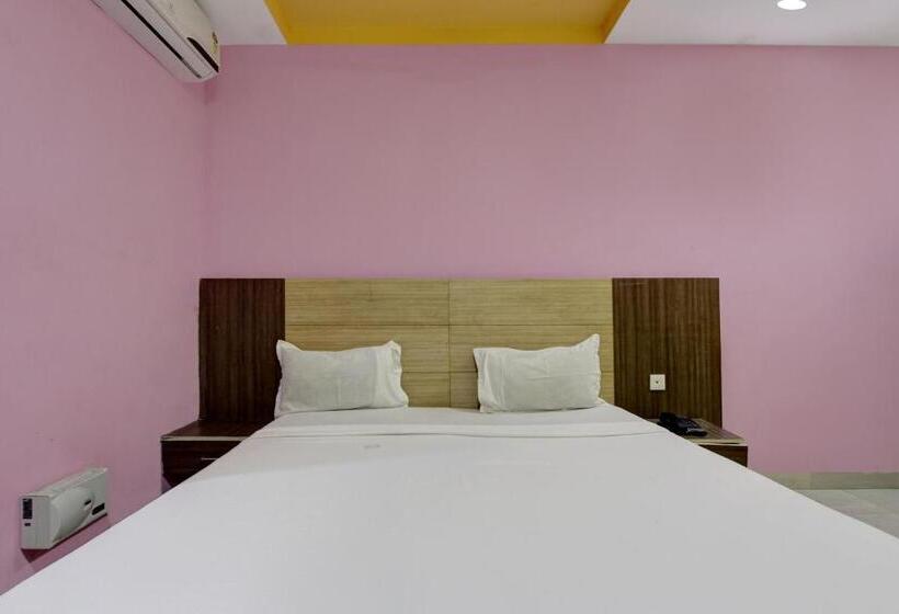 Трехместный Номер Классика, Spot On 43123 Hotel Ss Park