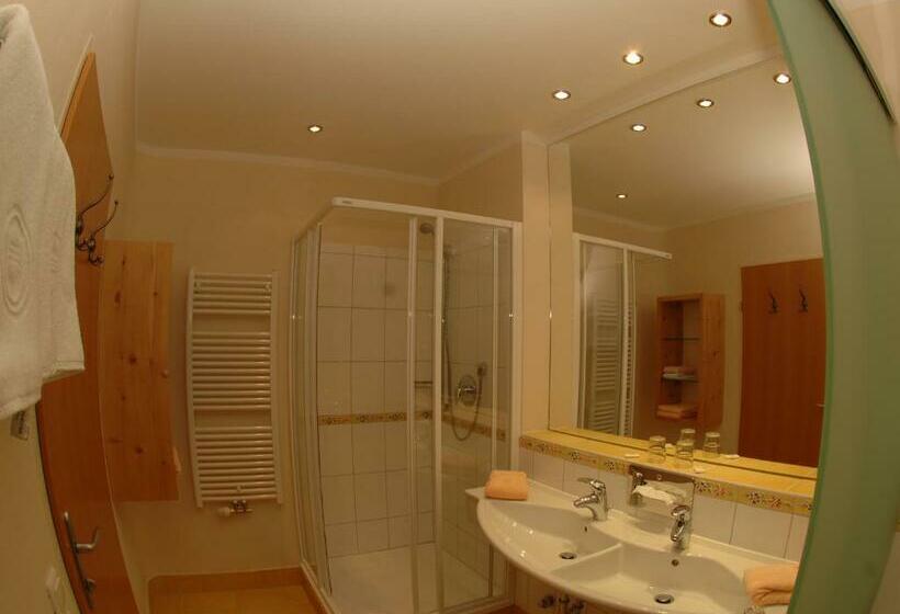 Семейный Номер, Heidi Hotel Falkertsee   Kinder