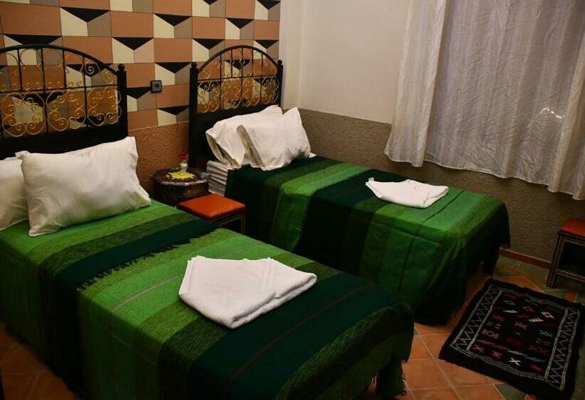 스탠다드 룸, Hôtel La Vallée Des Oiseaux