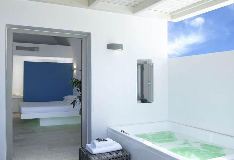 سوییت اجرایی, Aurora Luxury Suites