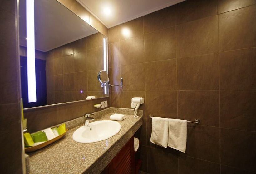 اتاق لوکس, Best Western Premier Garden Hotel Entebbe