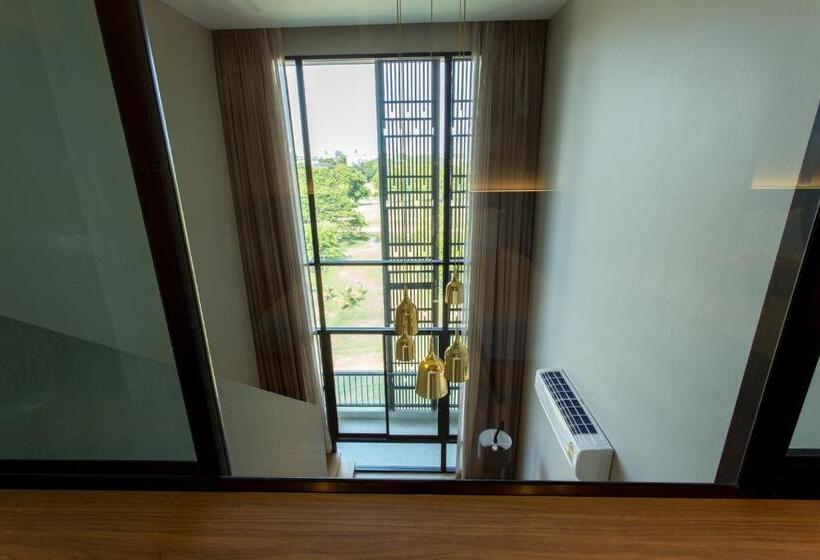 Номер Дюплекс, Hyde Park Chiangmai