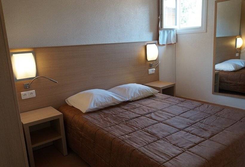 Номер Стандарт, Résidence Les Castors