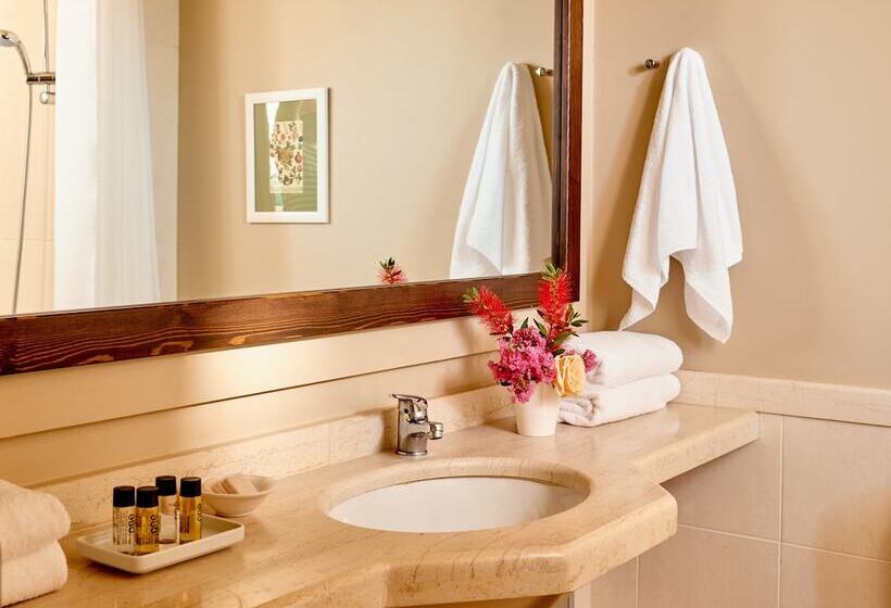 Family Suite, Village Heights Resort