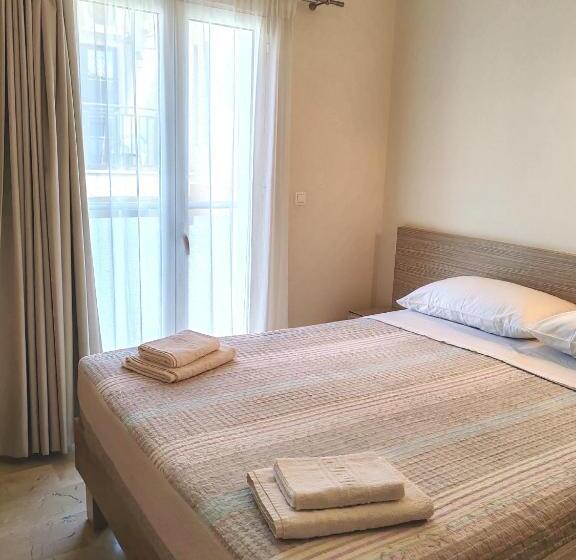 Семейные Апартаменты, Angelica Studios And Apartments