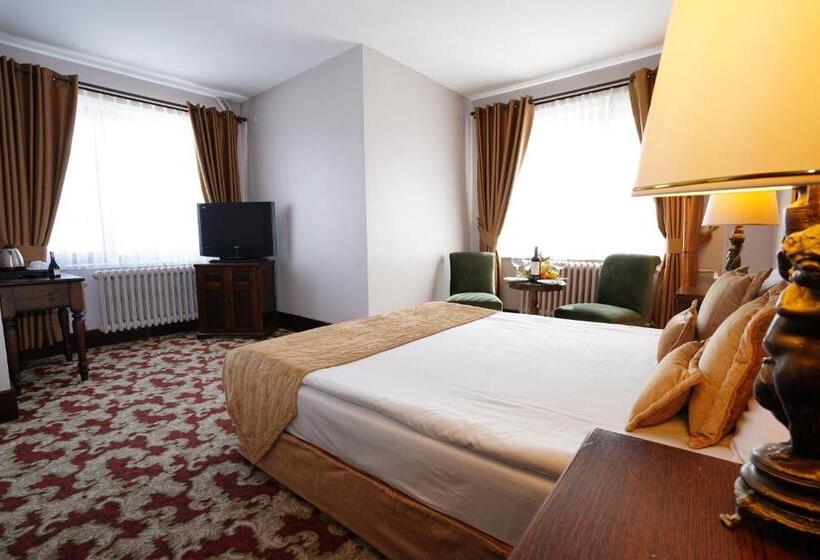 Номер Стандарт Трехместный, Le Chalet Yazici