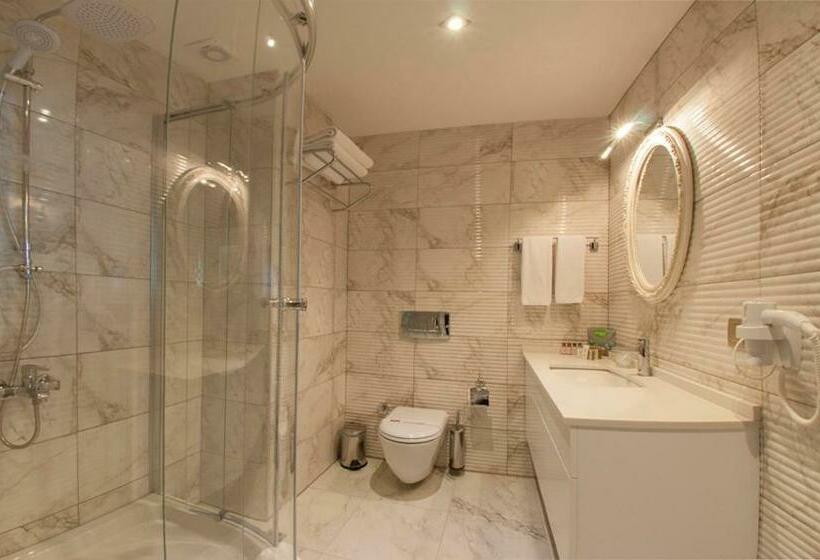 חדר דלוקס נוף לאגם, Motali Life